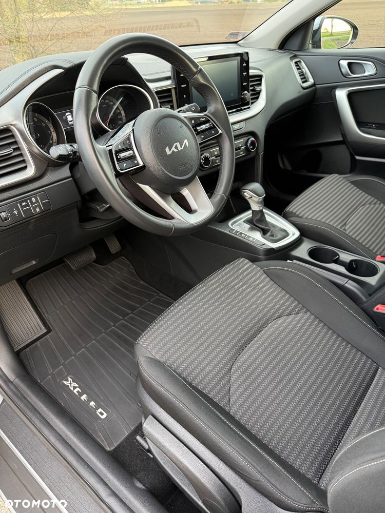 Kia XCeed 1.5 T-GDI M DCT - 12