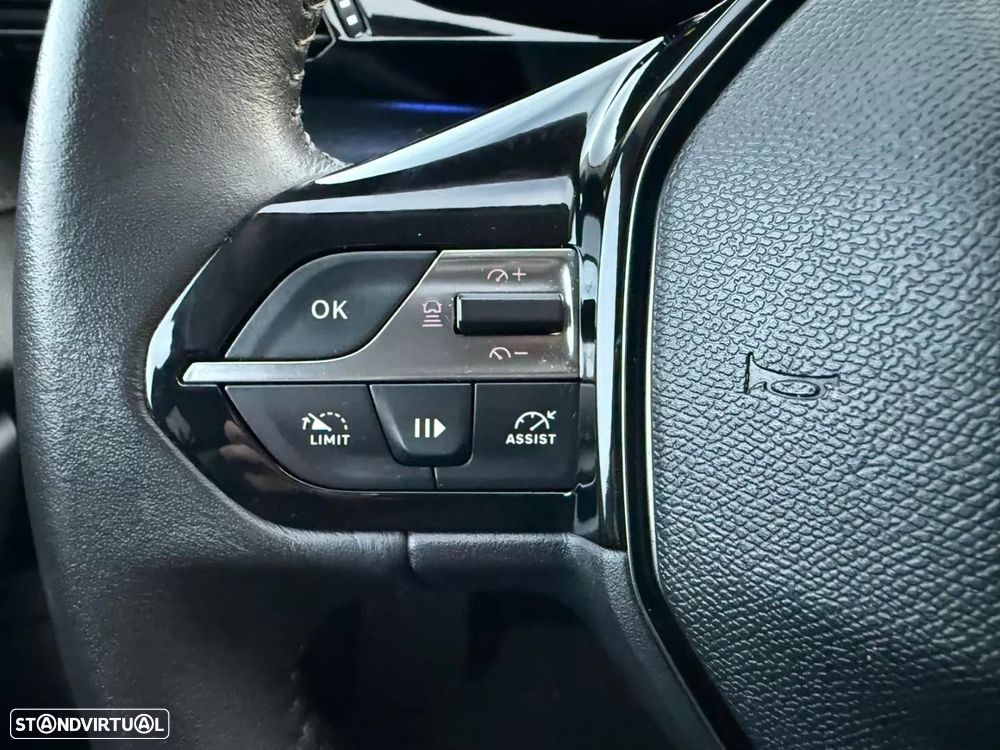 Peugeot 308 1.5 BlueHDi Allure EAT8 - 15