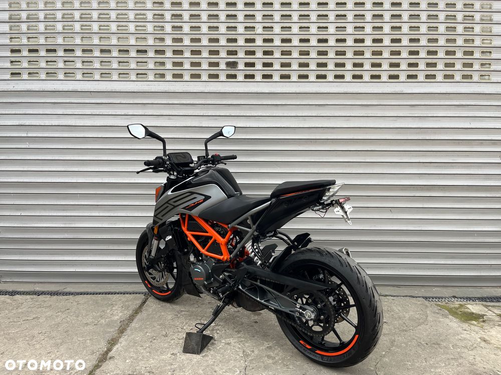 KTM Duke - 13