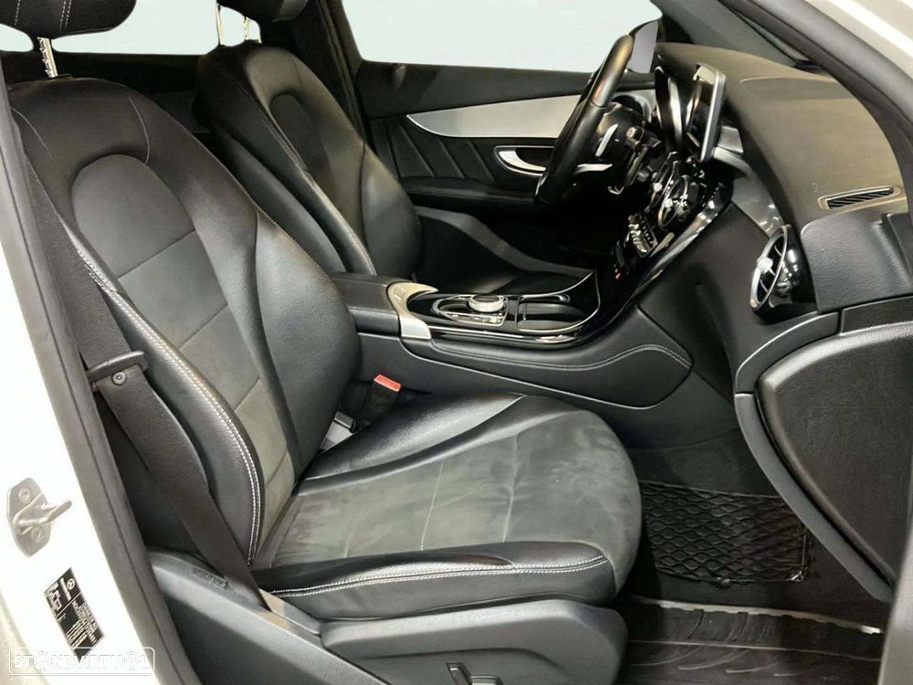 Mercedes-Benz GLC 350 e Coupé AMG Line 4-Matic - 15