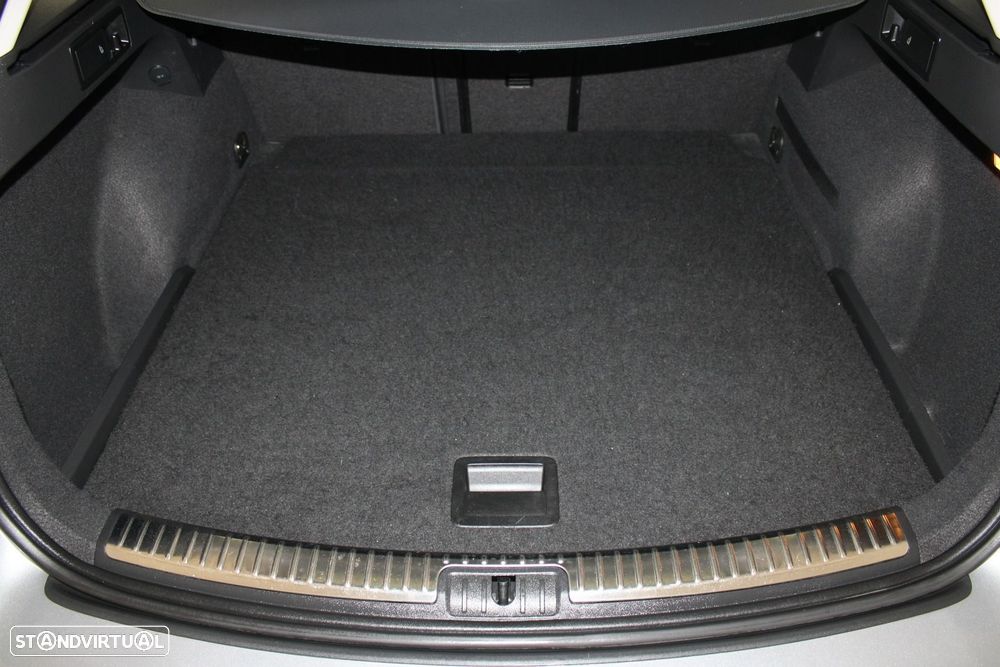 SEAT Leon ST 1.6 TDI Style S/S — fotografia 27