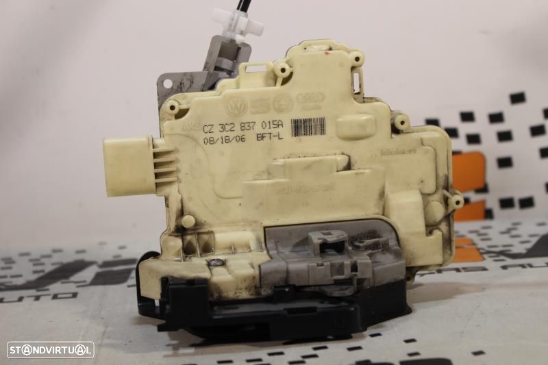 Fecho Da Porta Frente Esquerda Volkswagen Passat Variant (3C5)  3C2837 - 2