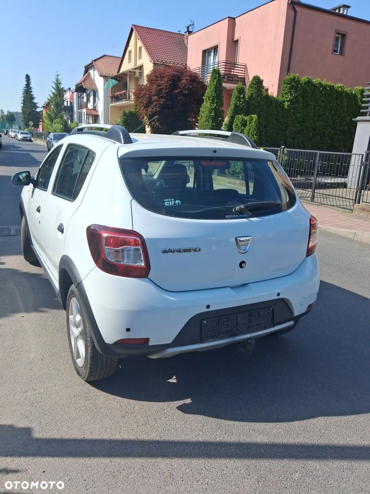 Dacia Sandero 0.9 TCe Laureate S&S EU6 - 3
