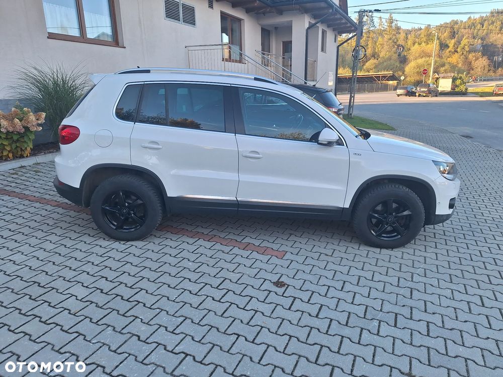 Volkswagen Tiguan 1.4 TSI 4Motion Trend & Fun - 32