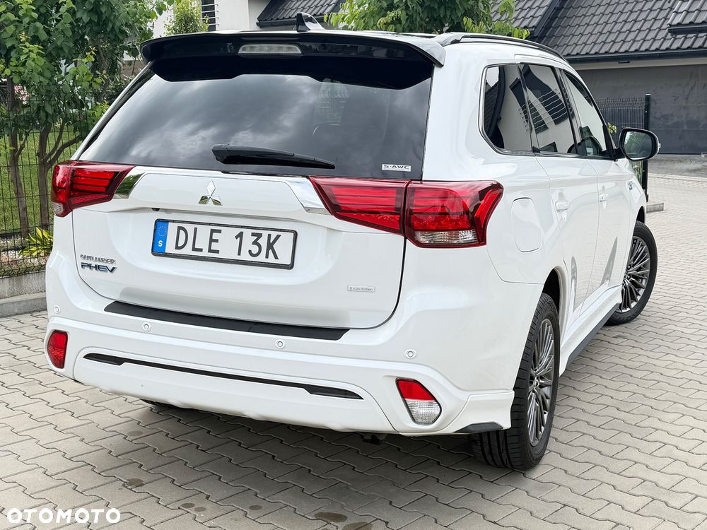 Mitsubishi Outlander 2.4 4WD Top - 11