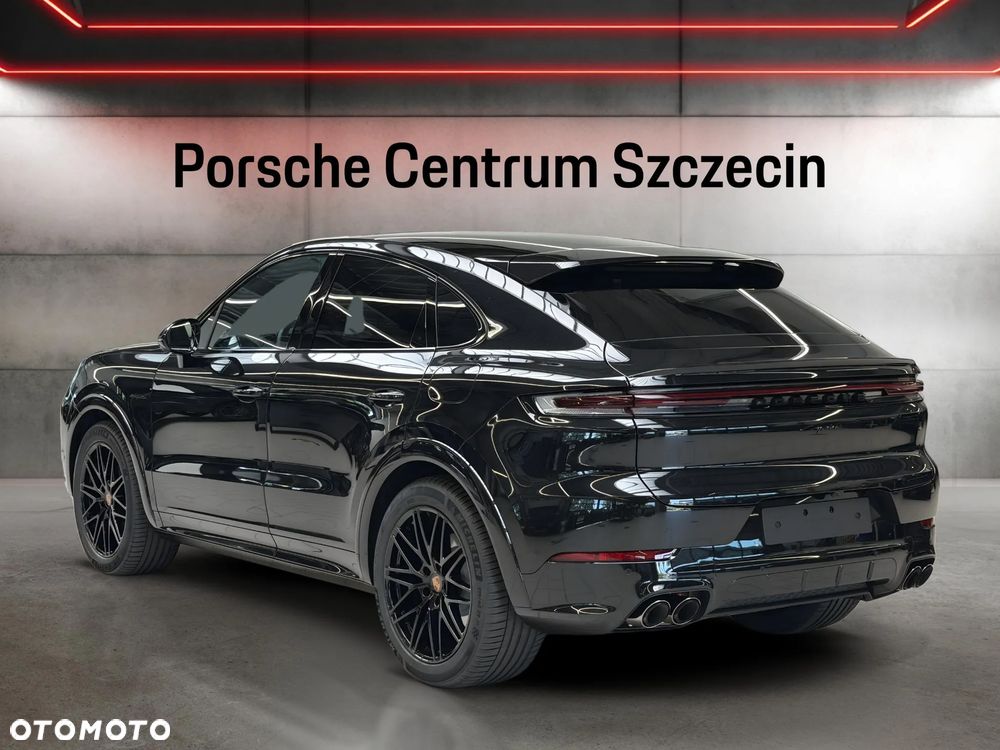 Porsche Cayenne E-Hybrid PHEV Black Edition - 4