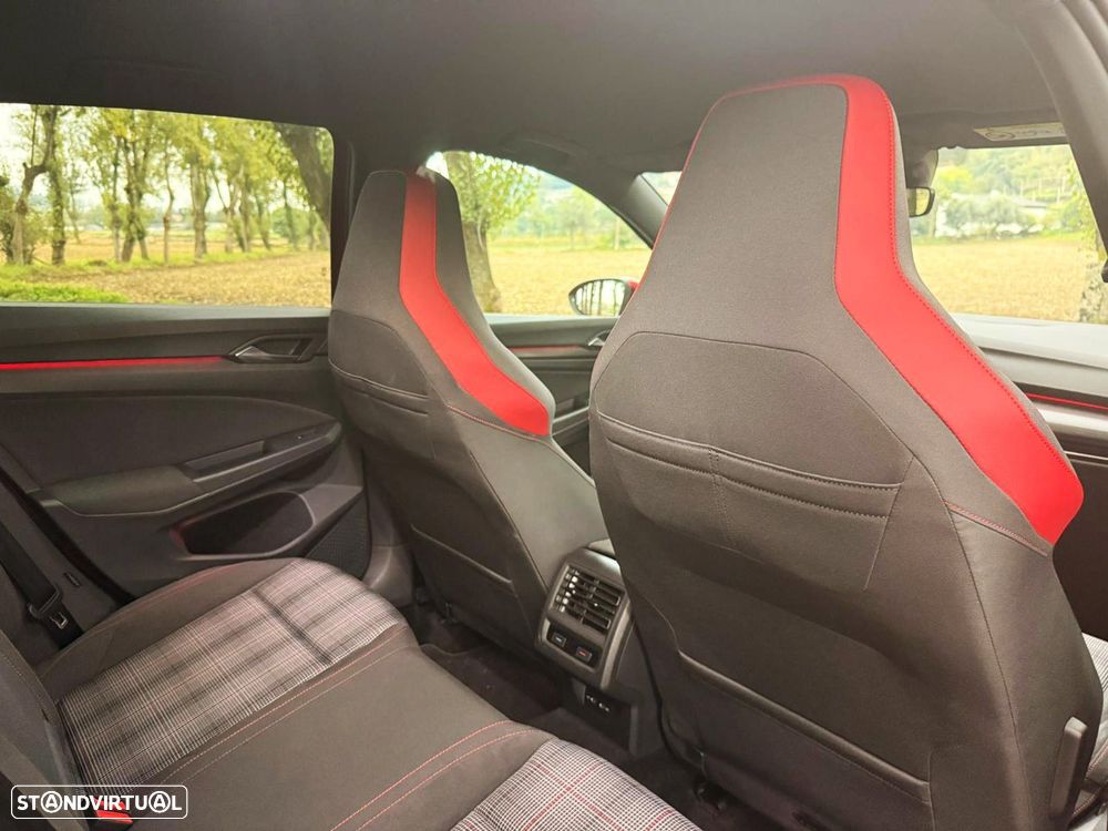 VW Golf 2.0 TSI GTI DSG - 27
