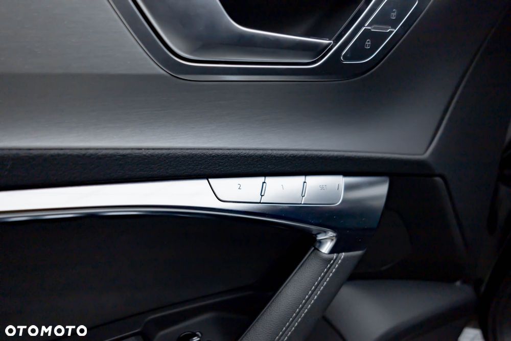 Audi S6 Avant TDI quattro tiptronic - 31