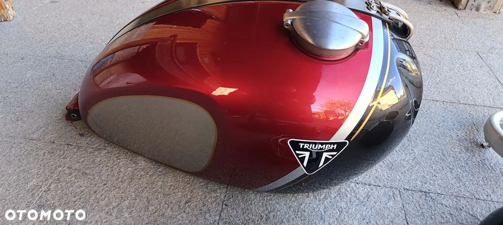 TRIUMPH SCRAMBLER 1200 LAMPA REFLEKTOR LICZNIK ZEGARY STELAŻ UCHWYTY KIERUNKOWSKAZ CHŁODNICA BAK ZBIORNIK - 11