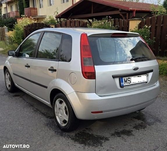 Ford Fiesta 1.4i Trend - 4