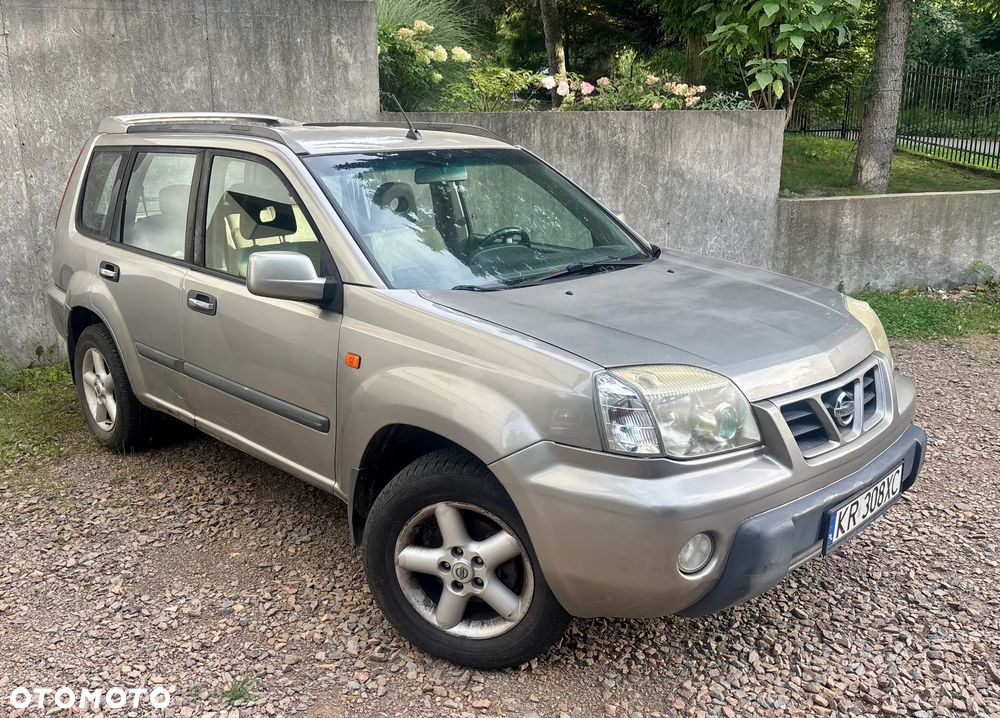 Nissan X-Trail - 1