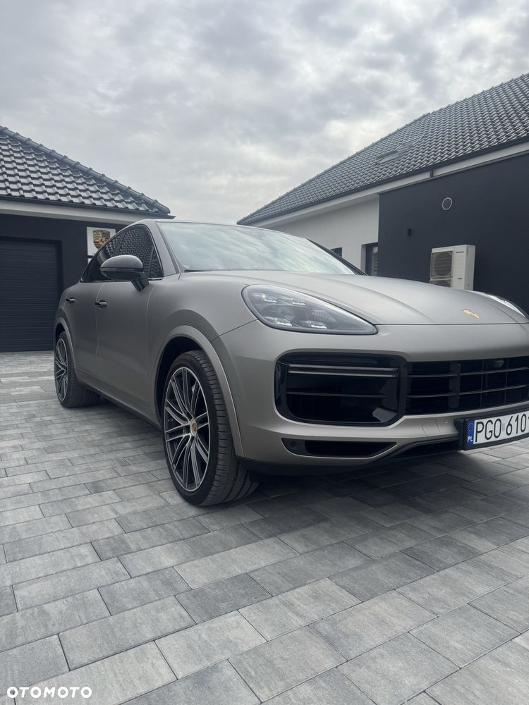 Porsche Cayenne - 2