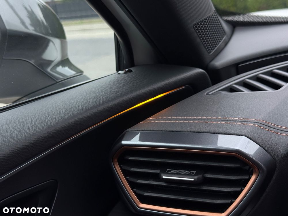 Cupra Formentor 1.5 TSI DSG - 25