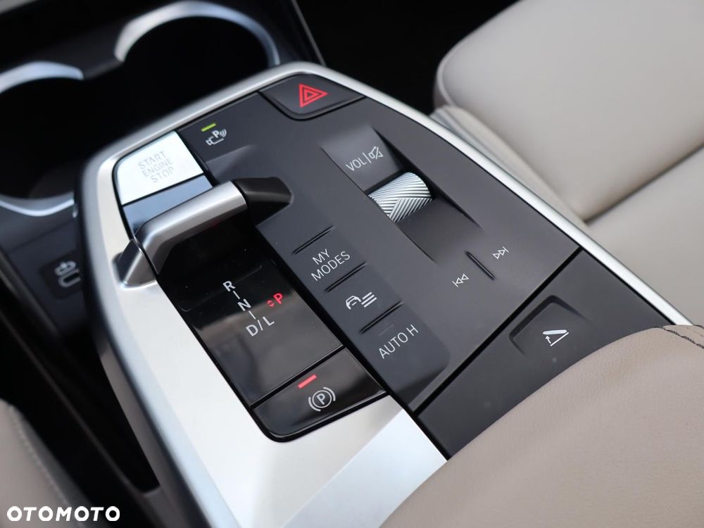 BMW X1 - 15