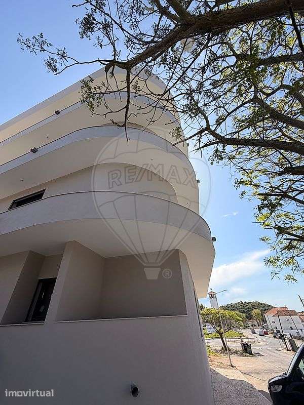 Apartamento T2 para arrendamento - Grande imagem: 2/13