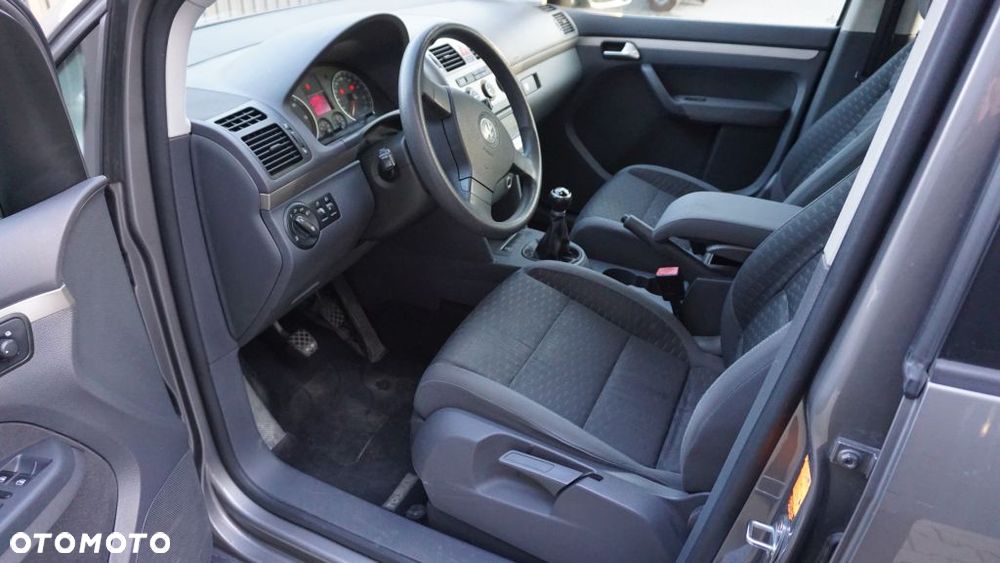 Volkswagen Touran 1.9 TDI - 15