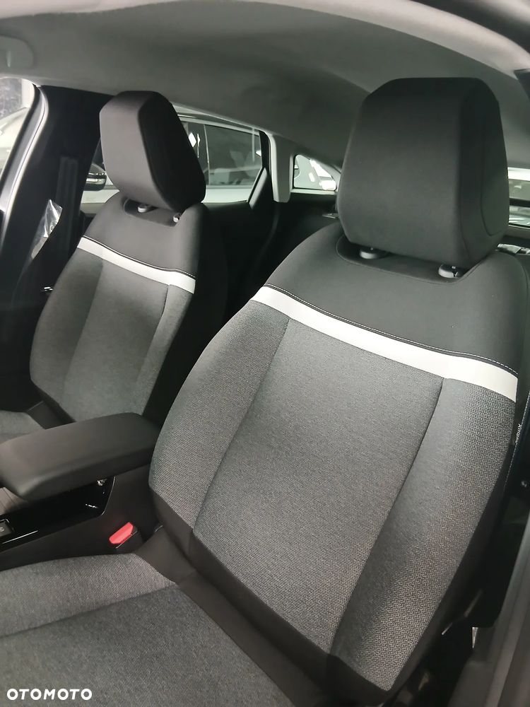 Citroën C4 1.2 mHEV You eDCT6 - 5