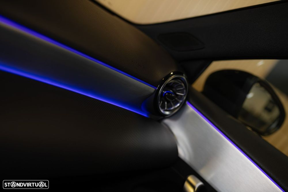 Mercedes-Benz A 250 e AMG Line - 47