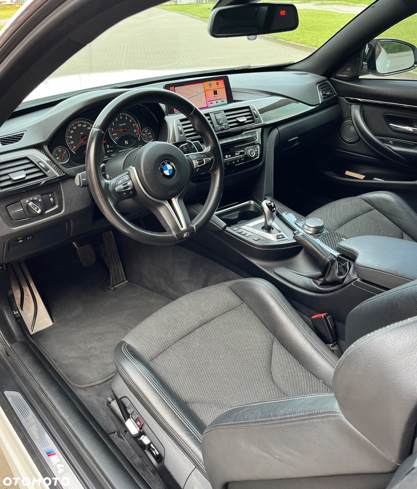 BMW M4 Coupe DKG - 13