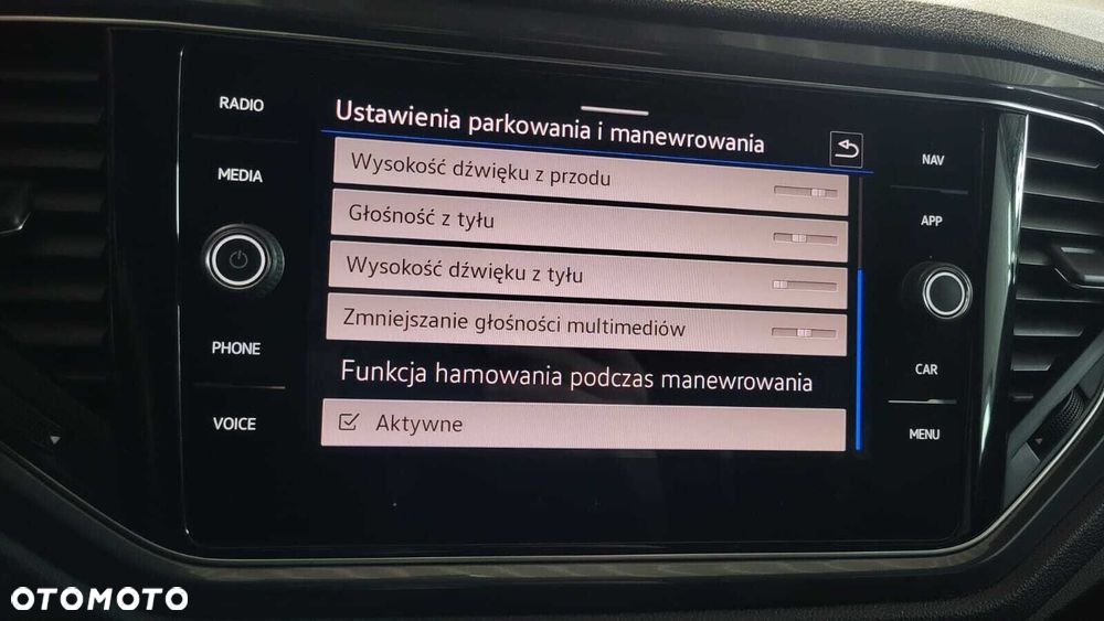 Volkswagen T-Roc - 28