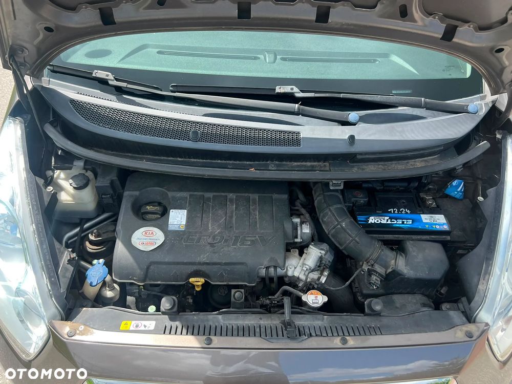 Kia Venga 1.6 CRDi 128 Vision - 19