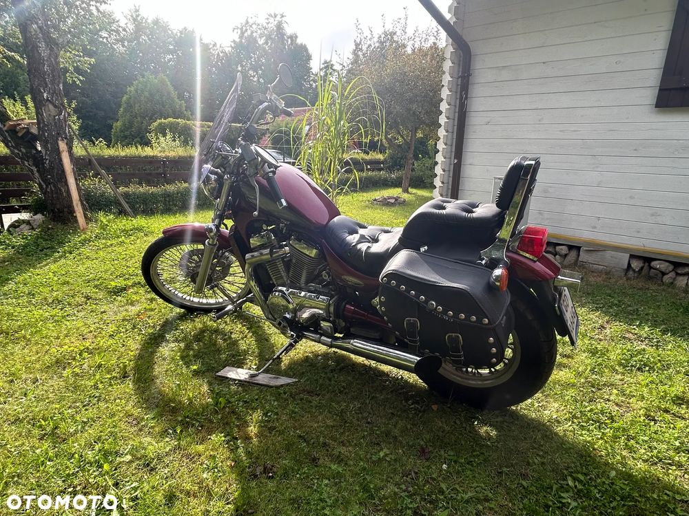 Suzuki Intruder - 6