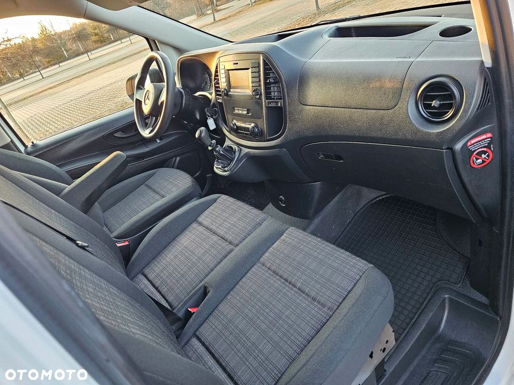 Mercedes-Benz Vito - 14