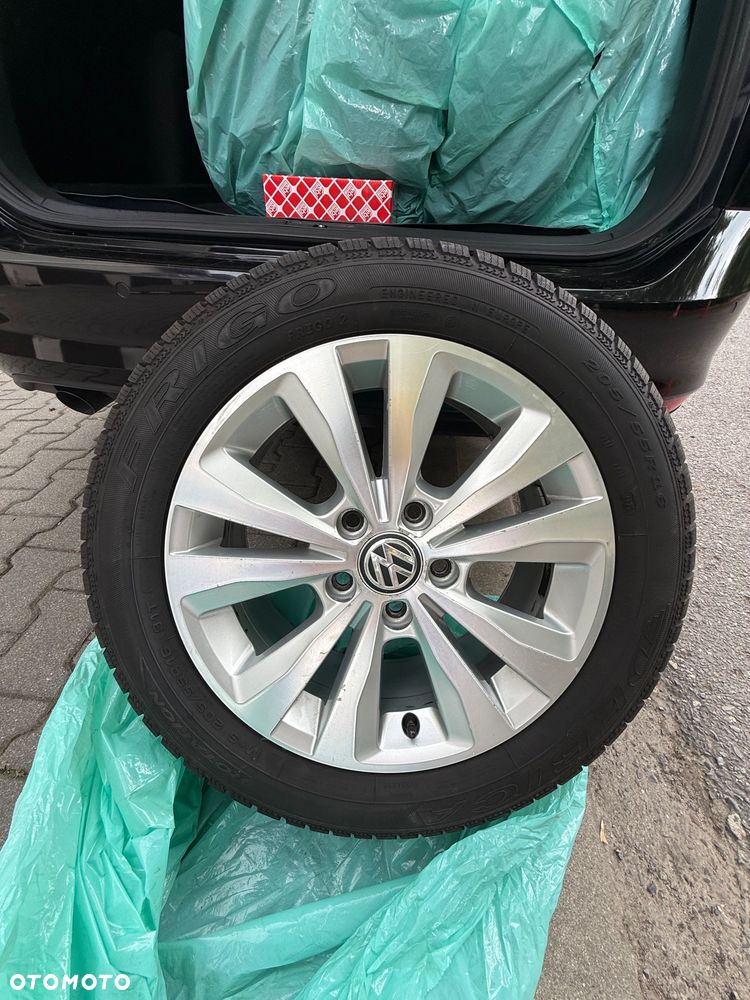 Volkswagen Golf 1.6 TDI BlueMotion Trendline - 12