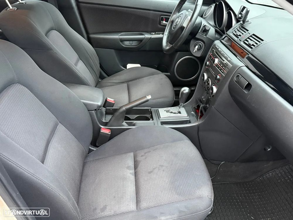 Mazda 3 MZR 1.6 Exclusive Aut. - 2