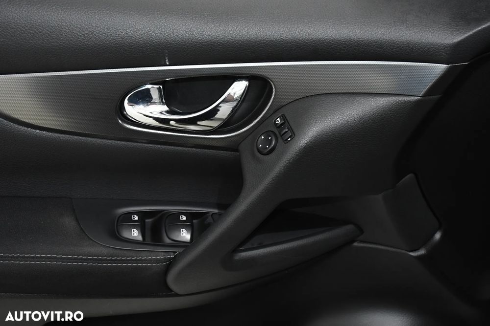 Nissan Qashqai 1.2 DIG-T Start/Stop Tekna - 29