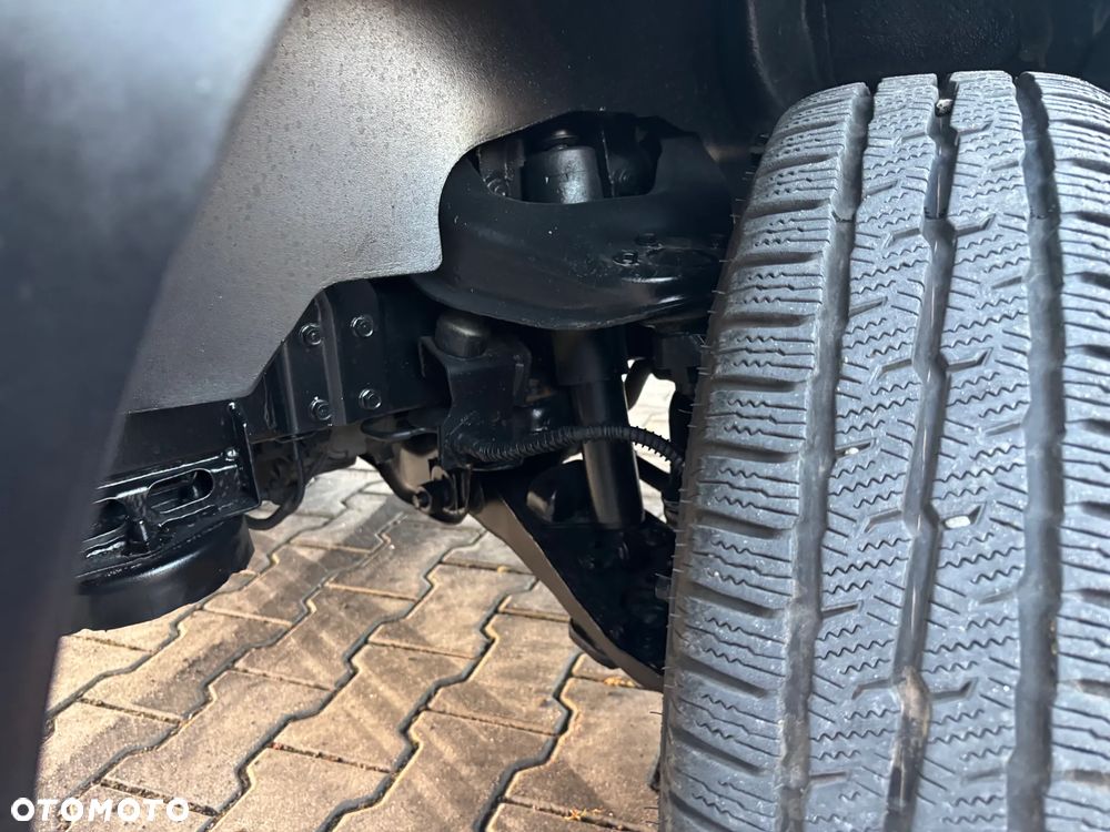 Kia K2500 TCI - 28