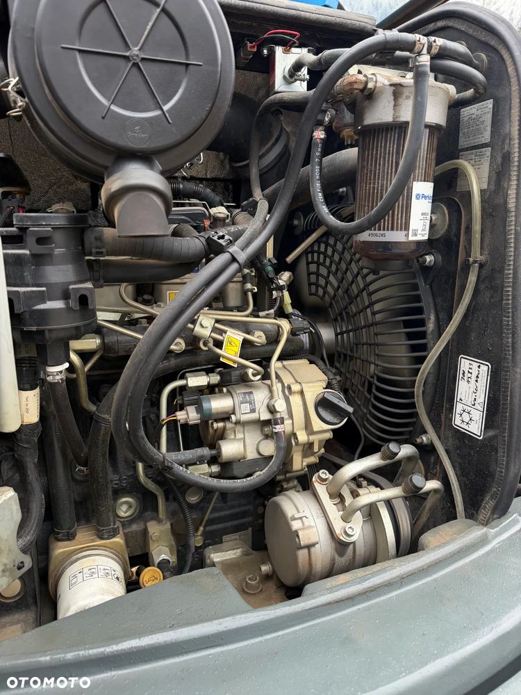 Wacker Neuson EZ50 Koparka Gąsienicowa 5,5 Tony. 2022 rok. 1400 mtg. Jak Nówka z salonu! ani deka luzów czy wycieków! Pochodzi z Gospodarstwa Norweskiego! Aktualne serwisy DEKRA BMWT. 2 łyżki. Silnik PERKINS 4 cyl. 52km. Maszyna Full wypasiona! Bogata wersja Norweska! Klima. Radio Usb. Szybkozłącze Hydrauliczne. OKAZJA. Pełny Oryginał historia do sprawdzenia w Wacker autoryzowany! - 20