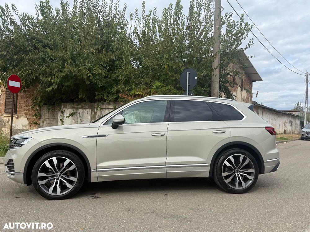 Volkswagen Touareg - 11