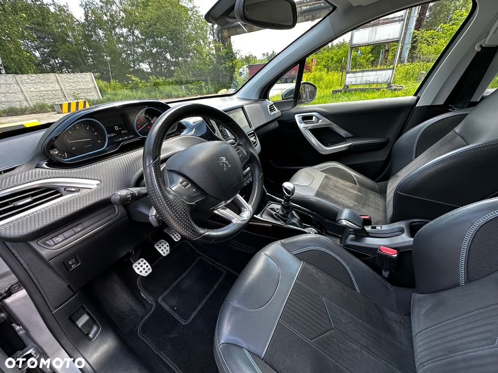 Peugeot 2008 BlueHDi FAP 120 STOP & START Crossway - 9