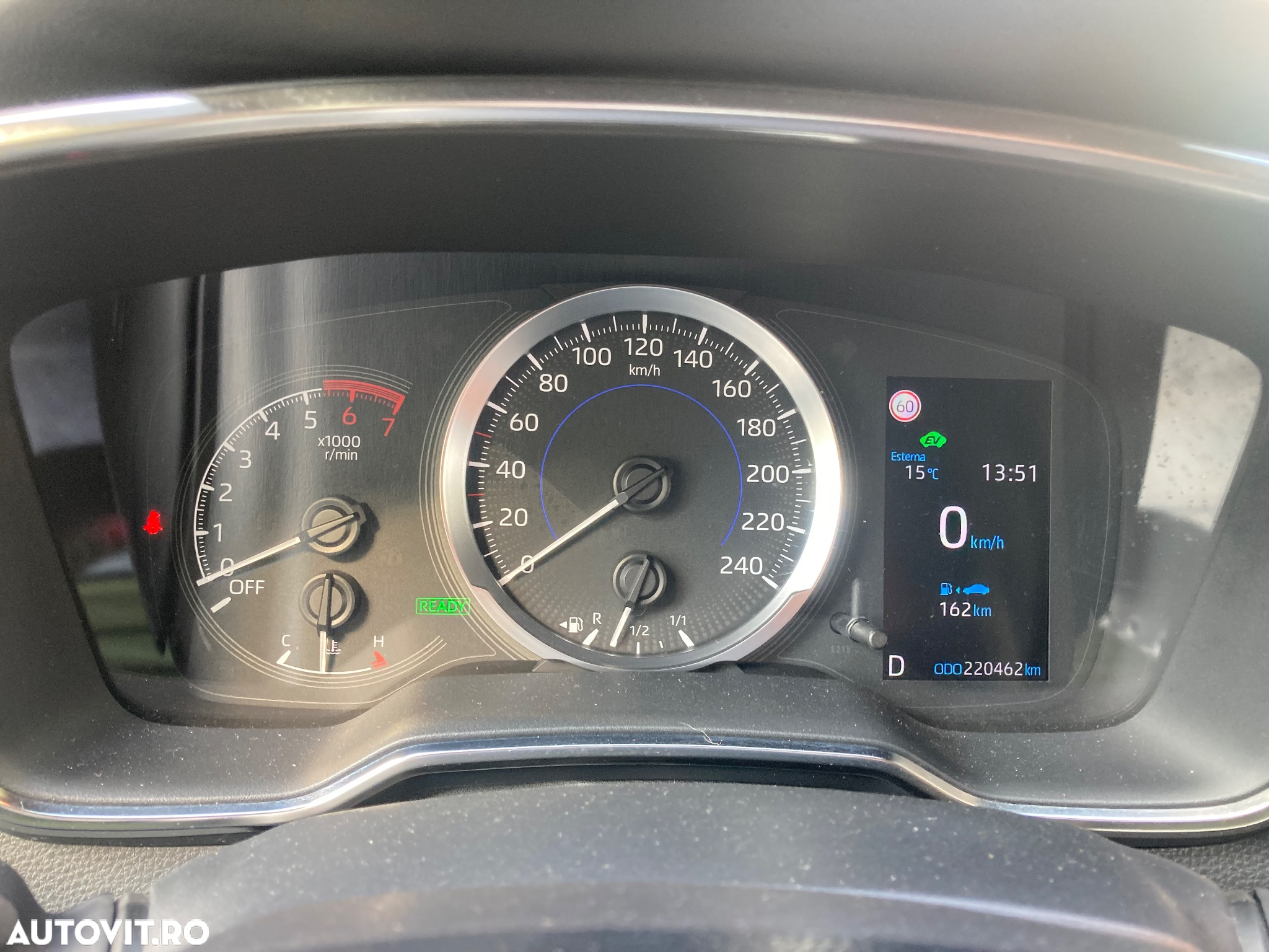Toyota Corolla 1.8 HSD Business - 10