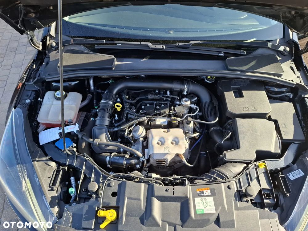 Ford Focus 1.0 EcoBoost Titanium - 22