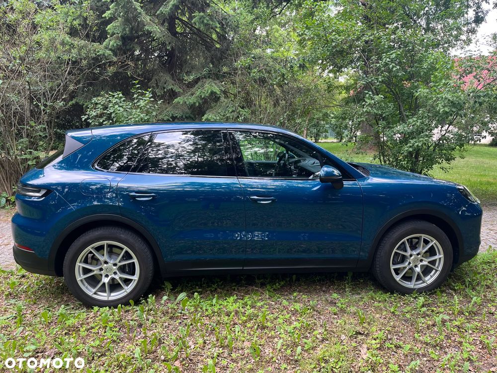 Porsche Cayenne Standard - 4