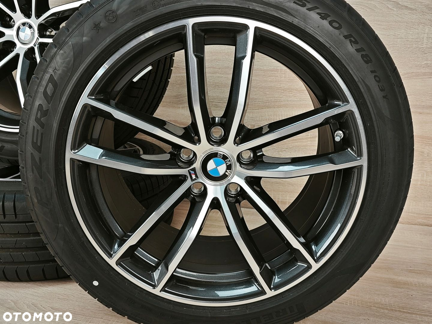 KOŁA 18" FELGI OPONY M-PAKIET BMW 5 G30 G31 34 km JAK NOWE RFT 275/40R18 - 3
