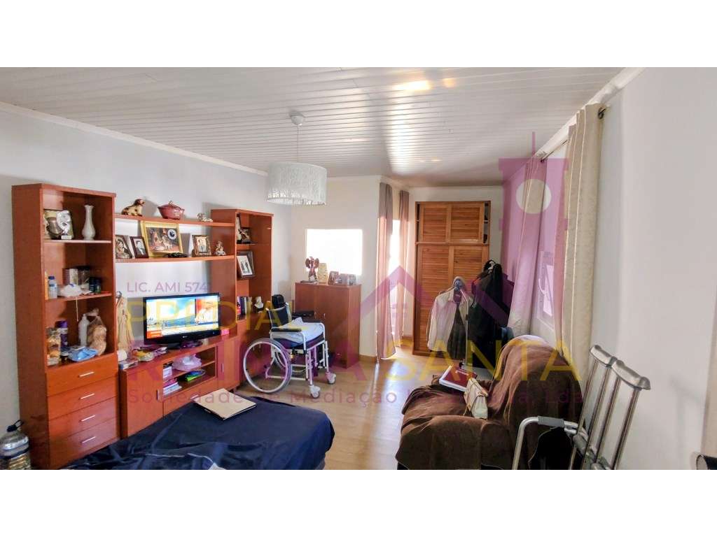Moradia M3 em Runa, Torres Vedras, com terraço e churrasqueira, áre... - Grande imagem: 5/13
