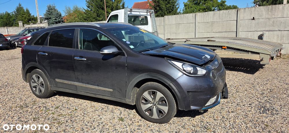 Kia Niro 1.6 GDI Plug-in Hybrid L - 3