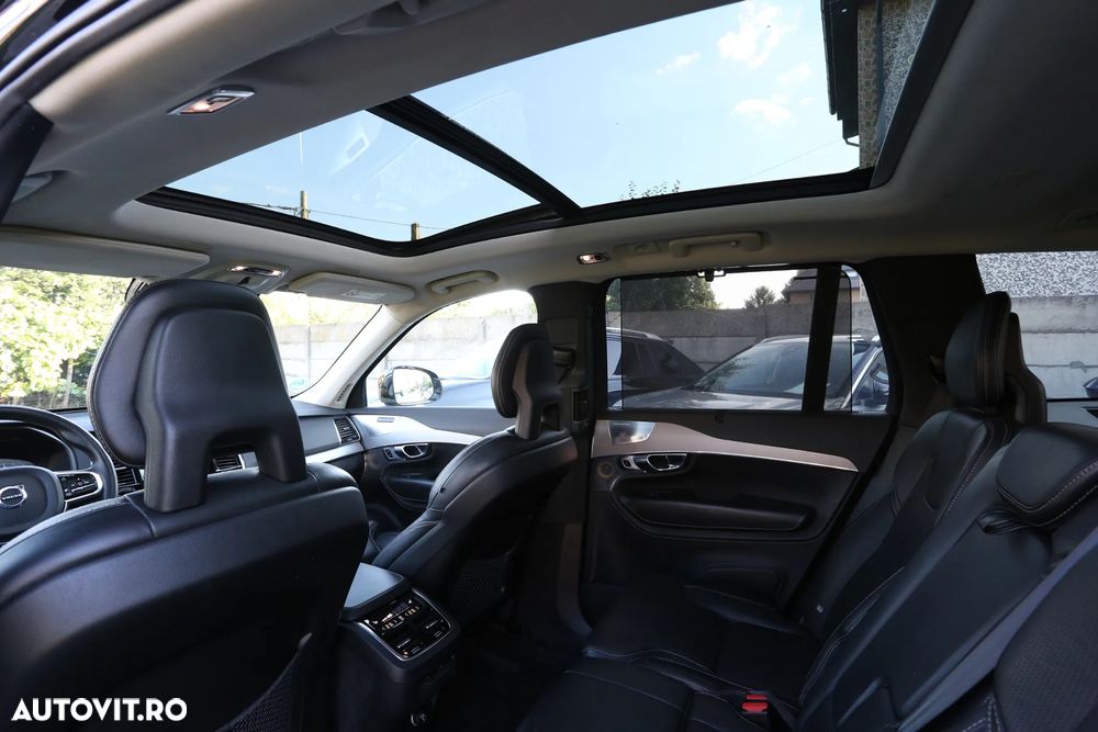 Volvo XC 90 D5 AWD Geartronic Inscription - 11