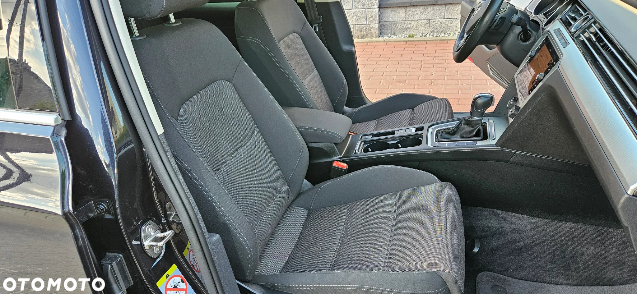 Volkswagen Passat Variant 1.4 TSI ACT (BMT) DSG Highline - 18