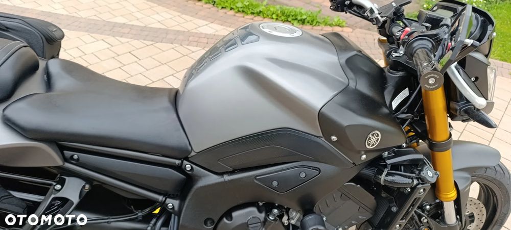 Yamaha FZ8 - 21