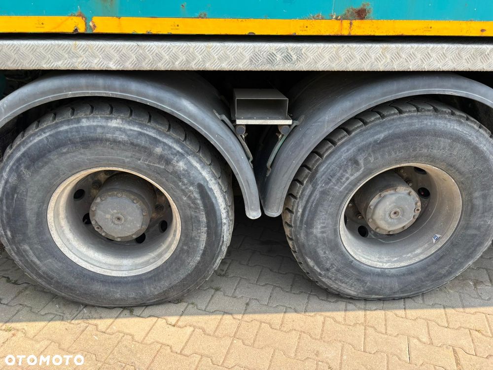 Mercedes-Benz MB AROCS 3742 8x4 EURO6 POMPA DO BETONU SERMAC 5Z42 - 28