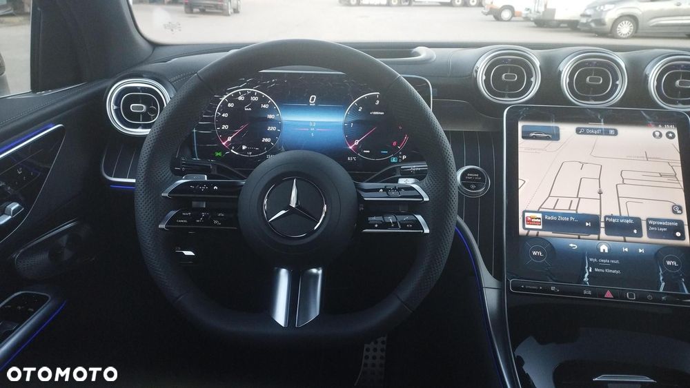 Mercedes-Benz GLC - 14