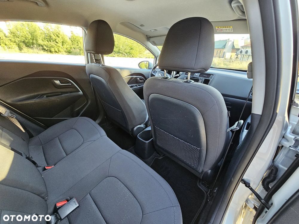 Kia Rio 1.4 Edition 7 - 27