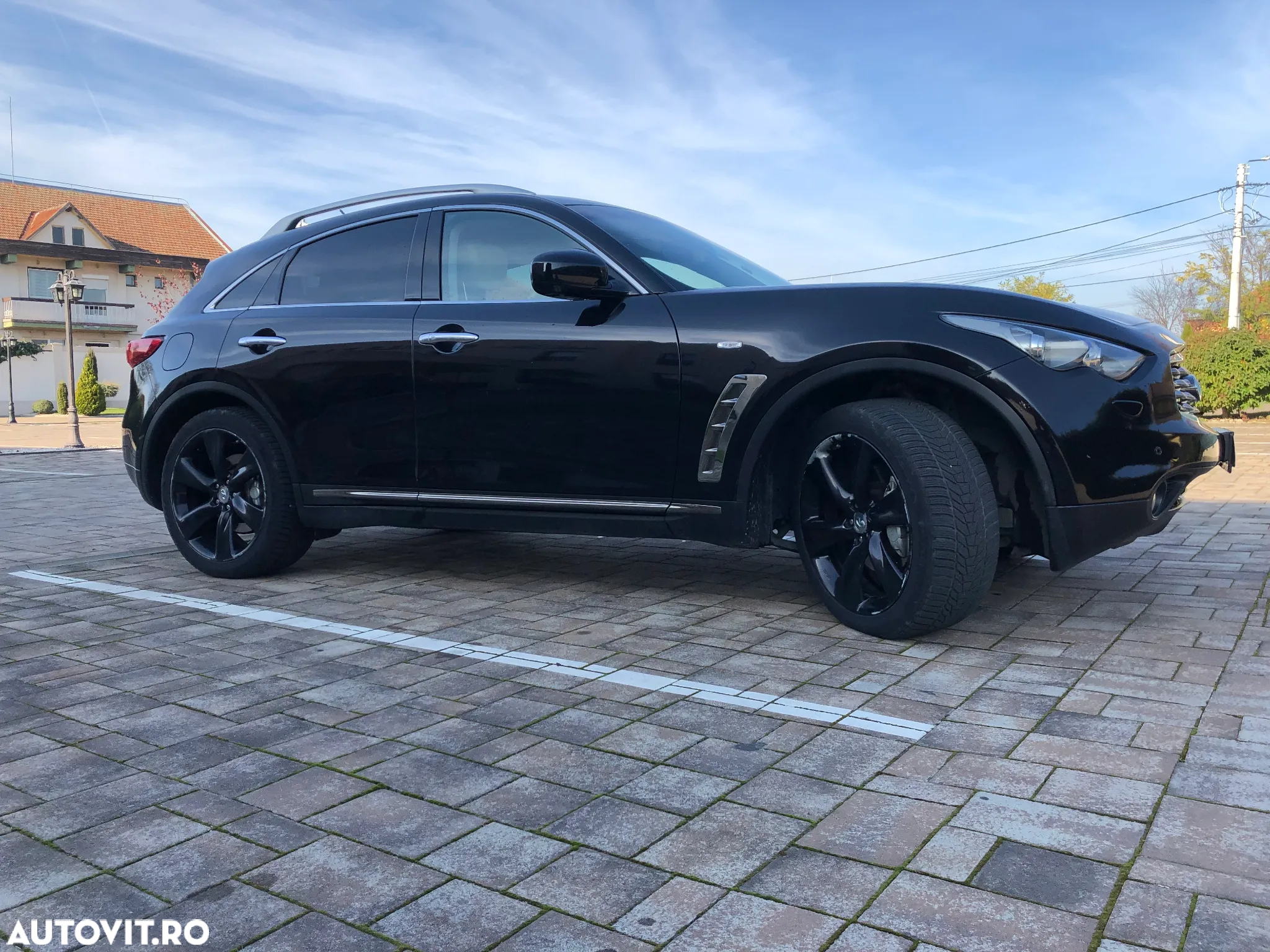 Infiniti FX 30 FX30d AWD Aut. S - 6
