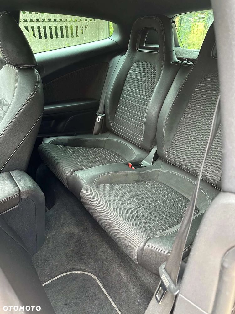 Volkswagen Scirocco 2.0 TSI DSG - 12