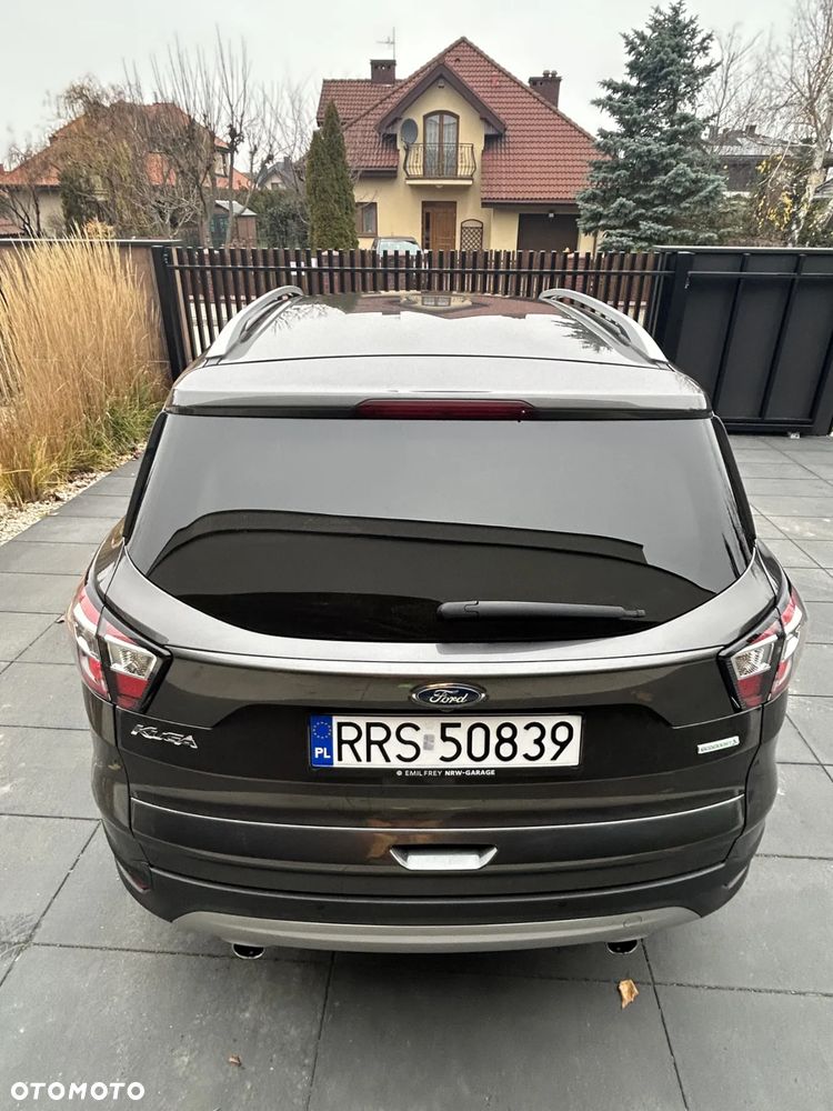 Ford Kuga 1.5 EcoBoost 4x4 Titanium - 8