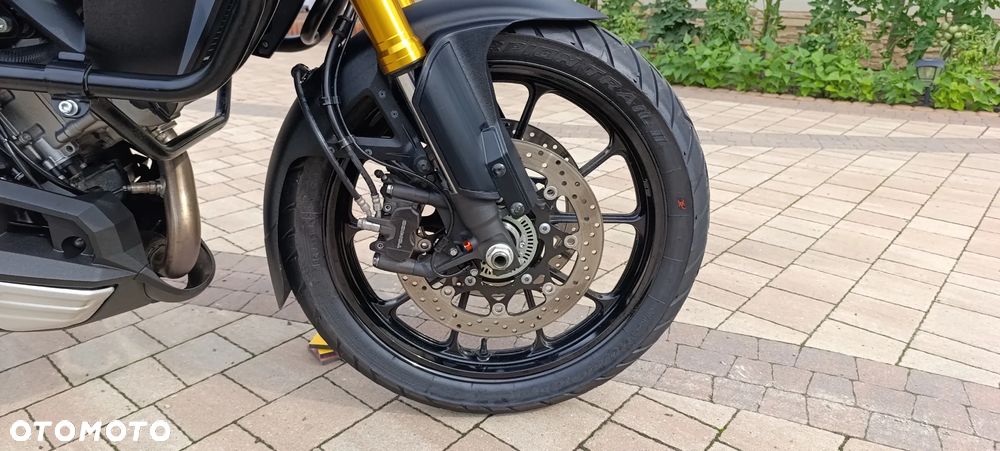 Suzuki V-STROM - 29